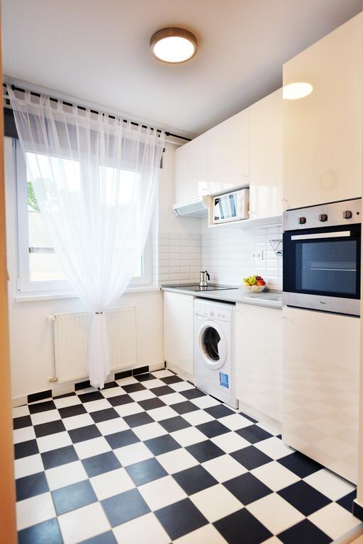 Enjoy Apartman Eger Exterior foto