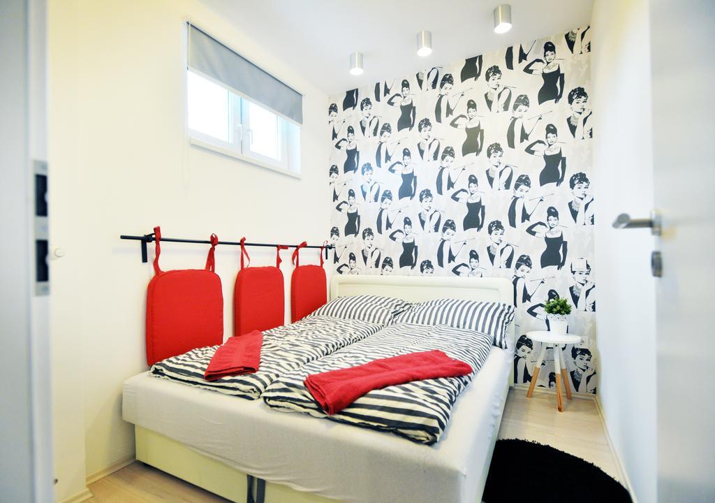 Enjoy Apartman Eger Exterior foto